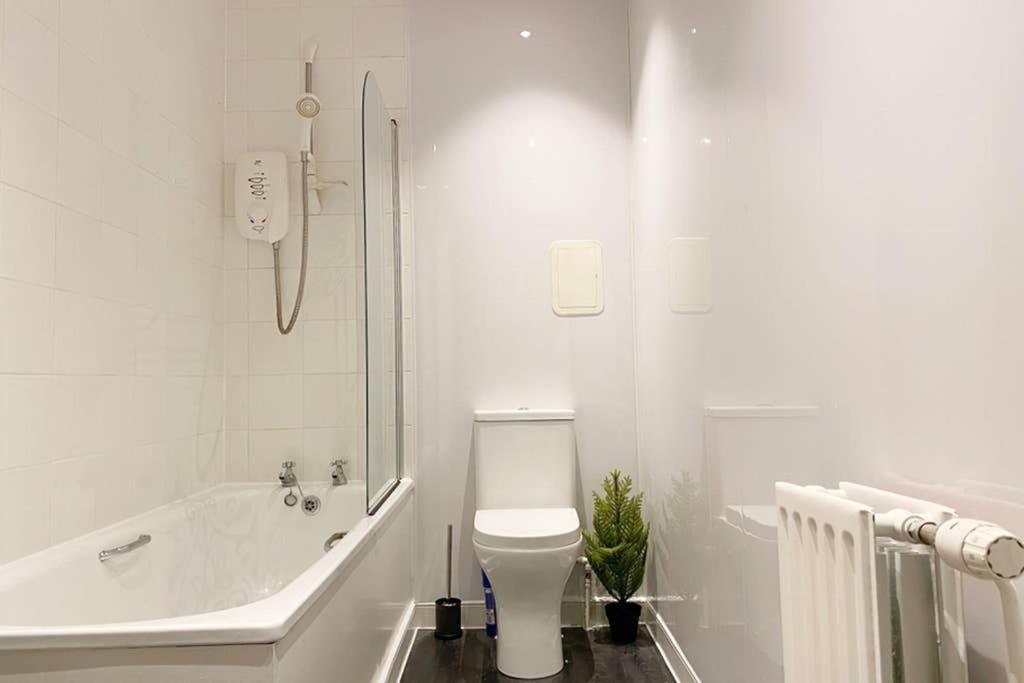 Appartement Cozy Nights - Ibrox Street à Glasgow Extérieur photo